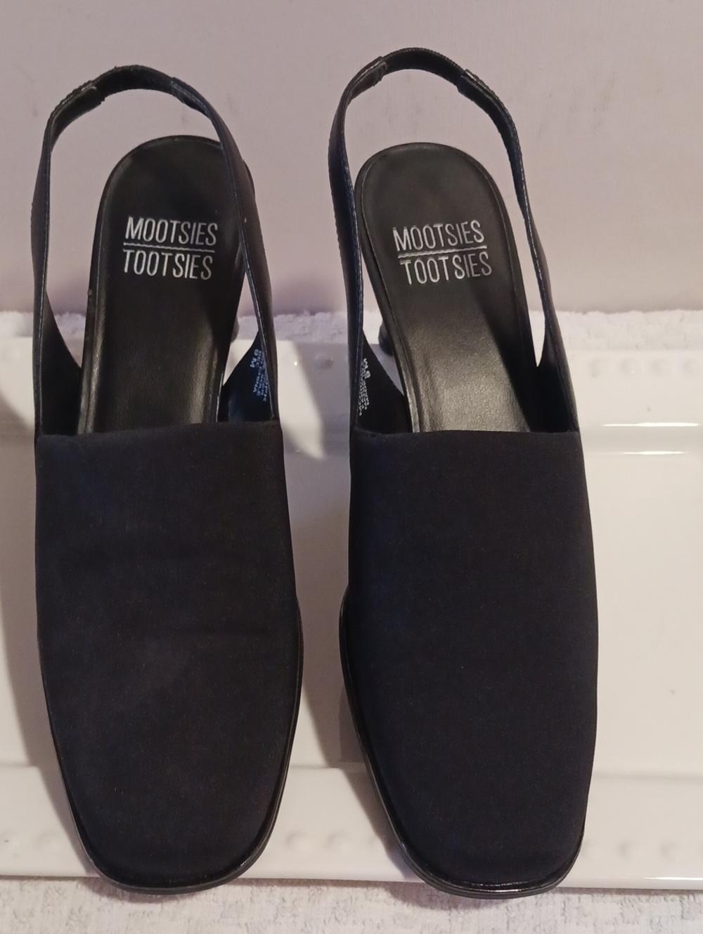 Mootsies Tootsies Black Fabrick Slingback Shoes Mid Heel 9 *New*